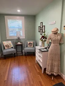 College Street Cottage - Image 3