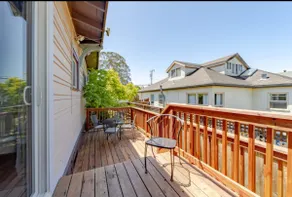 Classy Craftsman-Heart Of Town/Hot Tub-Fast WiFi - Image 3
