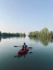 Kayal Couple’s Lakefront Retreat - Image 5