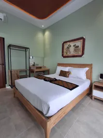 Panoramic modern villa with pool - Image 3