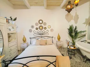 Bizzilla beautiful cosy retreat - Image 5