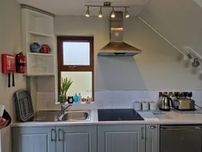 The Little Nest - Image 2