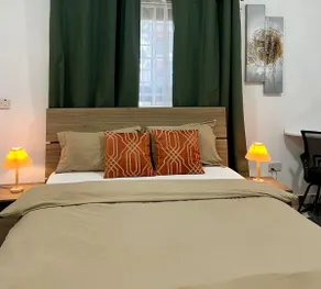 Cozy Apartment, 15 mins to Airport - Image 2
