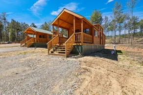 Whispering Pines-Cabin 58 @ Barnwell Mountain - Image 2