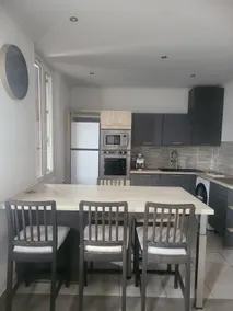 L'Escale Atypique Clermont-Ferrand 3 bedrooms, Garden, Parking - Image 2