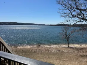 Beautiful 2 Bdrm - Sleeps 8 Condo w/Gorgeous Lake View! Close to Dogwood Canyon! - Image 2