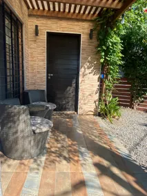House with grill near the beach and the bullring - Image 3
