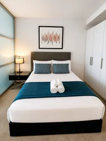 Citystyle Exec 1Brm with Balcony Apartments - Image 3