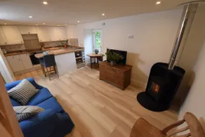 Secluded Stylish Coastal Hideaway, Skye View NC500 - Image 2