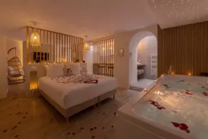 Suite Banjar-Luxe,Balnéo & Sauna - Image 3