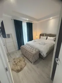 COSMO1 ,2 Rooms,2 Beds,1 Parking,Shopping&Swimming - Image 2