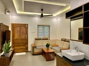 Quiet 2BR Near Beach • Private Retreat for Couples - Image 5