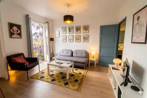 Cozy space • Terrace with mountain view • Air conditioning • Parking - Image 3