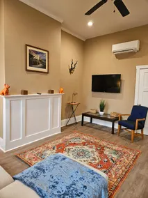The Henry Lofts Unit 3 - 'The Sunset Suite' - Image 3