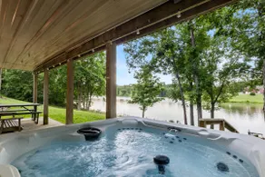 Cozy Lake House 1 w/ dock/boats &Hot Tub by ark - Image 5