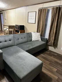 City’s Edge, 3 Bed (K,Q,T) 2 Full Bath, Laundry - Image 2