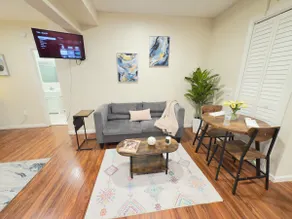 Cozy & Fully Equipped Studio - Image 4
