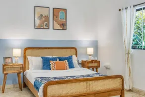 Prime Assagao 2-BHK w/ Wi-Fi, AC & Free Parking - Image 2