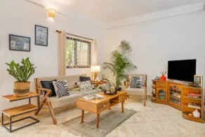Prime Assagao 2-BHK w/ Wi-Fi, AC & Free Parking - Image 3