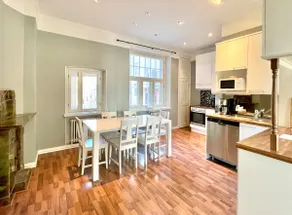 Stylish city home with stunning views 76 m2 - Image 5