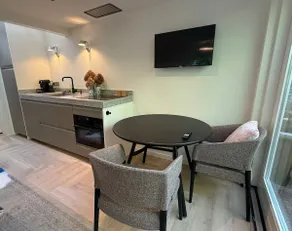 Luxe tiny house BnB Dante. 5 fiets min Afoort CS - Image 3