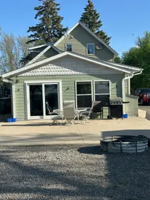 Spacious Family Lake Retreat: Dock, Game Room, BBQ - Image 2