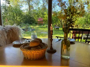 Authentic 70s summer house in Hou - Image 2