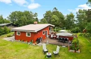 Authentic 70s summer house in Hou - Image 4
