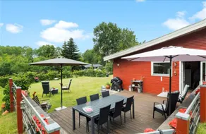 Authentic 70s summer house in Hou - Image 5