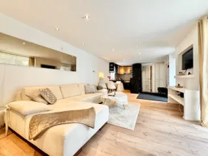 Juicy Private Apartments - Exclusive - Image 3