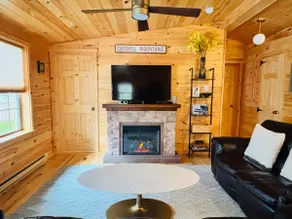 Catskills mountain cabin | firepit, hiking, skiing - Image 3