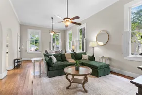 3BD 2BA Shandon | Porch, Fenced Yard + Walkable - Image 4