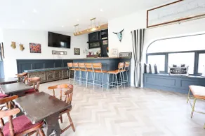 Harbour View - Sleeps 26 guests - Image 5