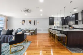 Luxury 4BR • Sleeps 12 • Family-Friendly • W/D - Image 3