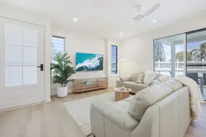2min walk to Esplanade - Perfect Bargara Escape - Image 3