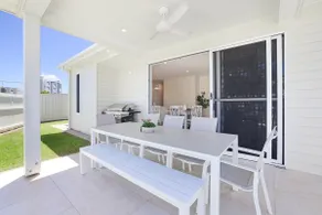 2min walk to Esplanade - Perfect Bargara Escape - Image 5
