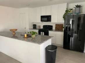 Cozy Family Home - Image 5