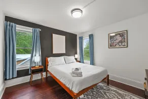 Mill Town Lodge • Sleeps 7 near MASS MoCA - Image 4