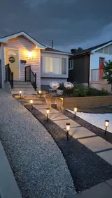 Charming Bungalow| Inner-City Garden Retreat - Image 3