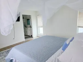 3 bed home pool in quiet neighborhood - Image 5