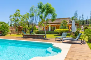 Spectacular estate, 10000m2. Pool, SPA, sauna - Image 2