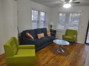 Twin Oaks on Cleveland - Image 3