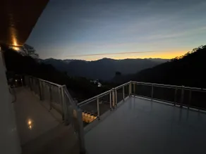 Shail by Shubhs Villas overlooking a deep valley - Image 4