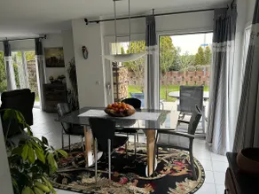 House in the countryside. Owner sometimes present - Image 2