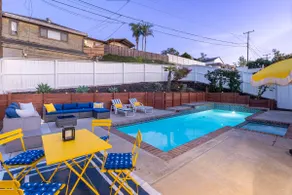 SD Bay Park Getaway | Pool & Bay Adventures, Games - Image 3