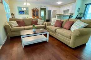 Lakefront Retreat - Pickett Lake - Image 2