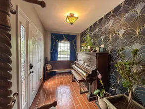 Historic District Charm! Huge Patio & Backyard! - Image 2