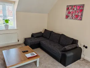 2 bed Flat near Corby Town Centre - Image 2