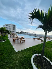 Suite with Ocean View-Parking -Pool -Ocean Access - Image 4