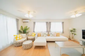 A 30-second walk to MARE, the beautiful sea of Teruma! Spacious and comfortable living area! TERUMARE - Image 5
